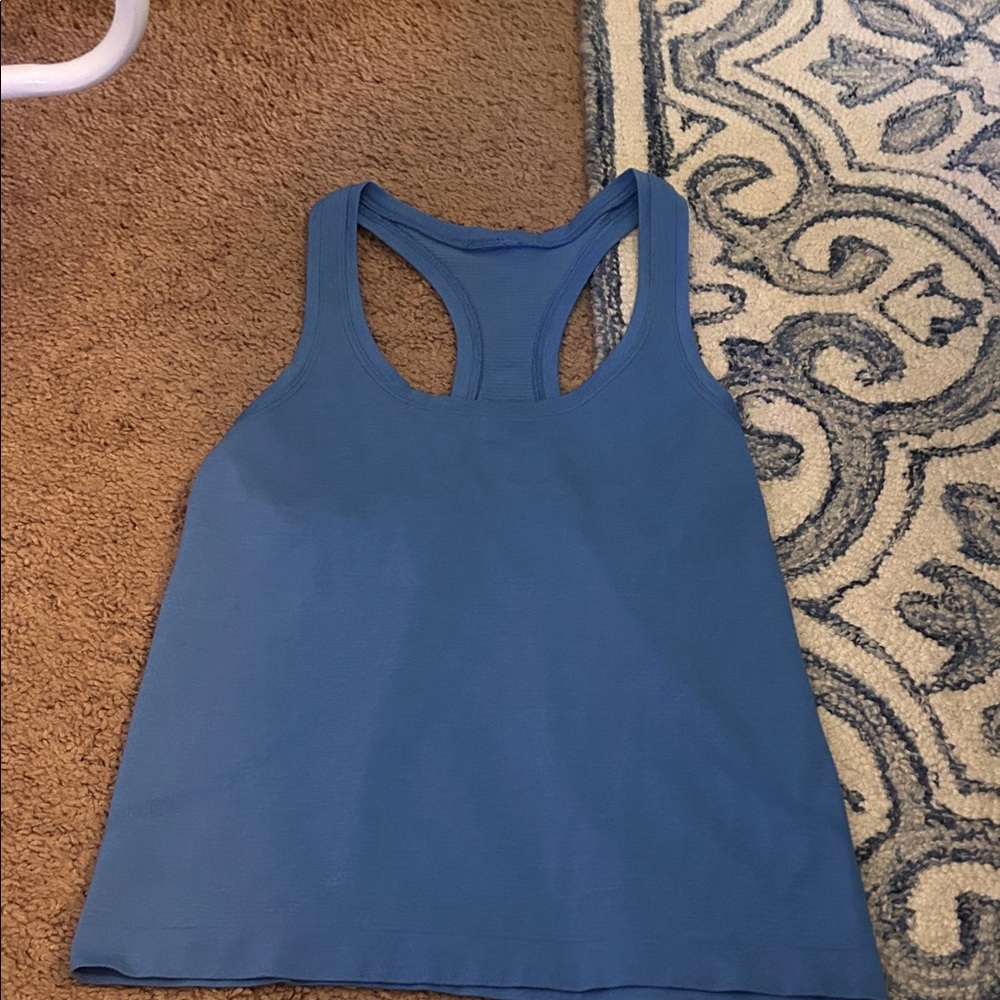 Lululemom swiftly tech
